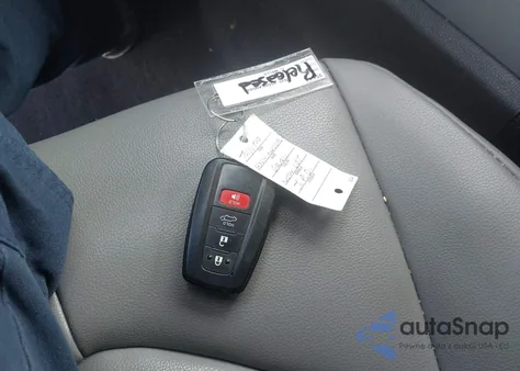 2020 Toyota Highlander Xle from USA, damaged, VIN 5TDHZRBH5LS513276